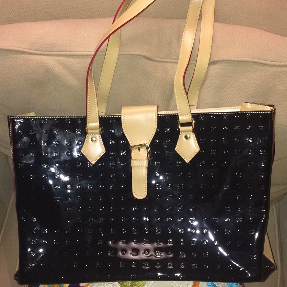 Large black patent leather Arcadia handbag